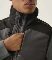 RG681 Slate Grey/Black Model