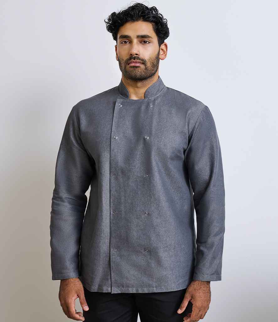 PR660 Grey Denim Model