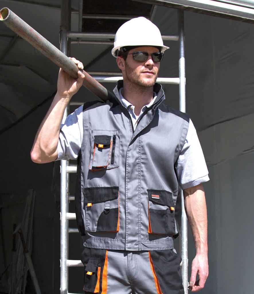 RS317 Grey/Black Model